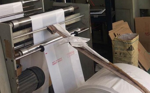 精準(zhǔn)切袋、制袋